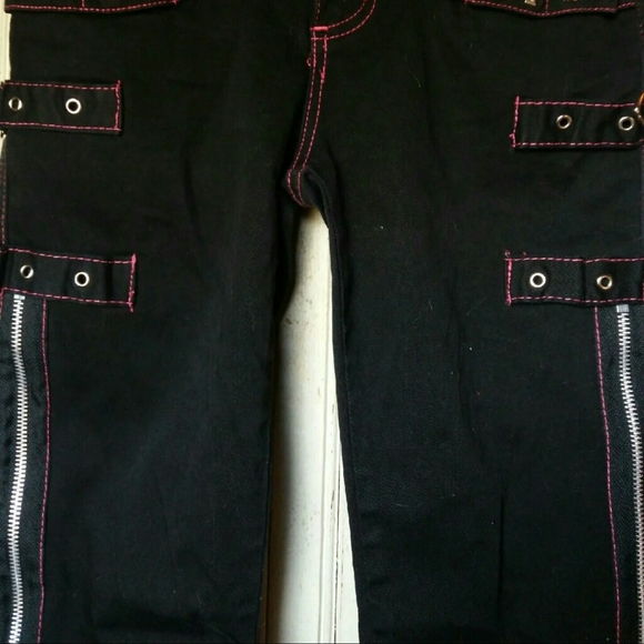 ISO: Black&Pink Tripp NYC Skinny Jeans W/Chains - Picture 4 of 6